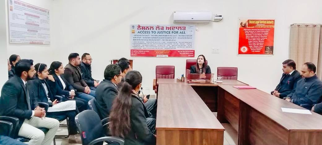 CJM Aparajita Joshi held the first meeting with the new panel advocates